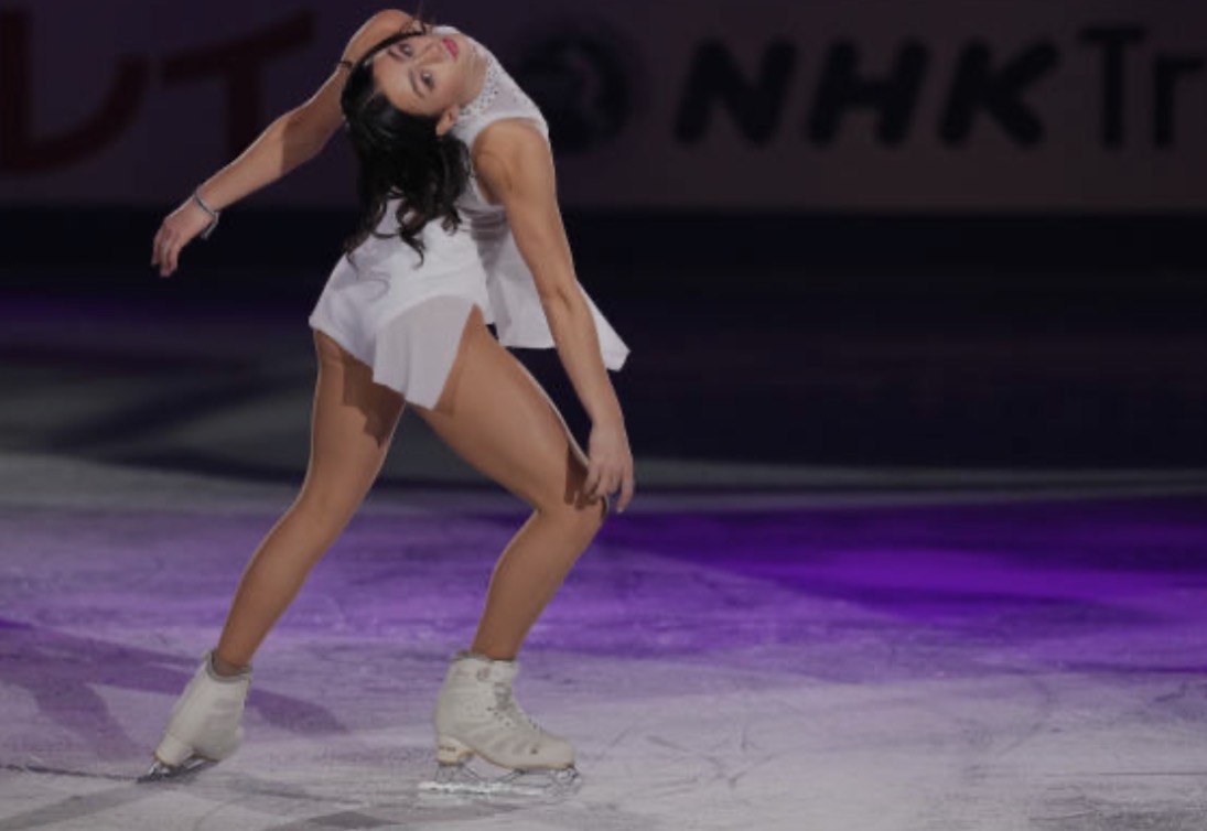 Ava Ziegler in an expressive skating performance